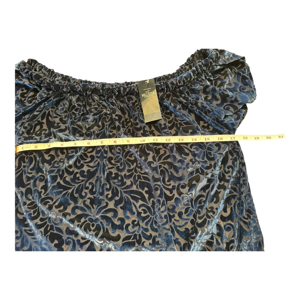 Hollister Midnight Blue Velvet Burnout Off Shoulder Peasant Blouse NWT Medium - Picture 8 of 12